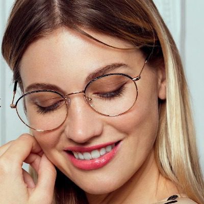 Lunettes Clemence et Margaux chez Optique Place des Fetes