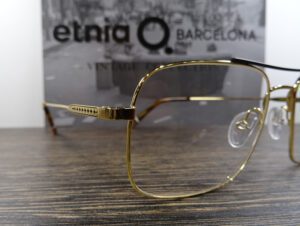 Lunettes Etnia Bacelona chez Optique place des fêtes