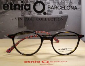 Lunettes Etnia Bacelona chez Optique place des fêtes