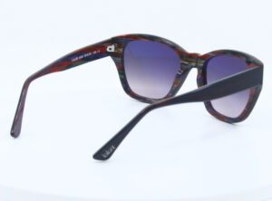 Lunettes Lafont chez Optique Place des Fêtes