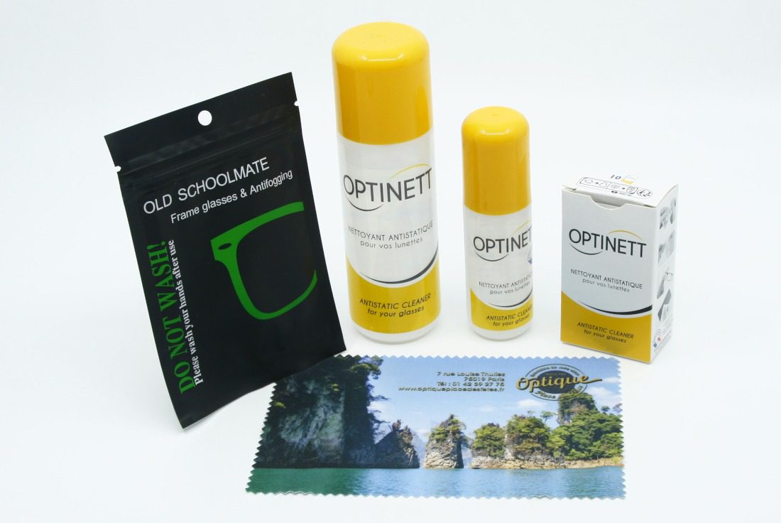 Produits d'entretien chez Optique Place des Fetes