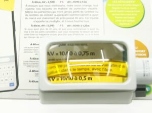 Loupe Eschenbach Vario Plus avec guide ligne