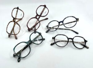 Cinq lunettes femmes pour petits visages, collection Ba&sh gamme tiny en acétate