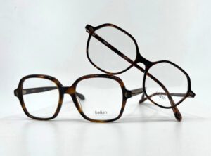 Deux montures optiques pour femmes collection Ba&sh acétate écaille et caramel