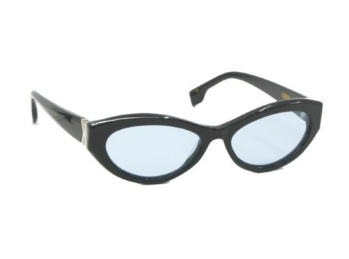 Lunettes de soleil Ekkiu Serena noire KT22603A vue avant