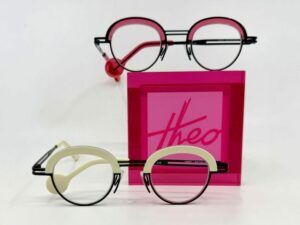 Lunettes theo Eyeliner disponible à Paris 19 chez Optique Place des Fêtes