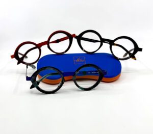 Lunettes theo Pipe disponible à Paris 19 chez Optique Place des Fêtes